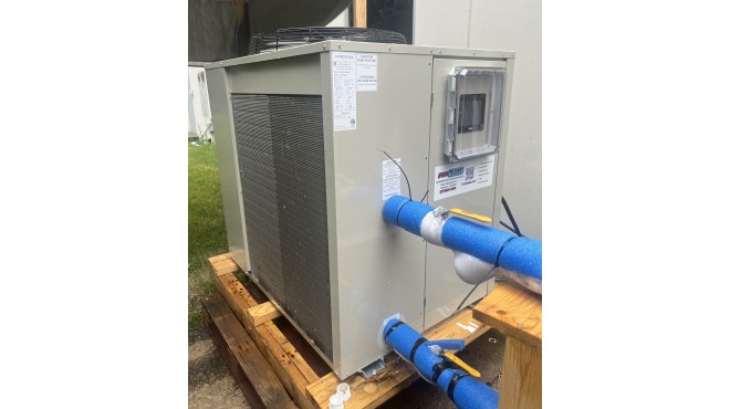 800 Square Foot Chiller